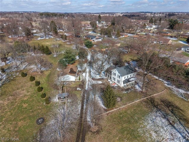 514 Reno Drive, Louisville, OH 44641