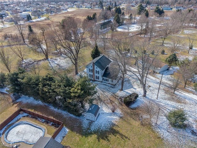 514 Reno Drive, Louisville, OH 44641