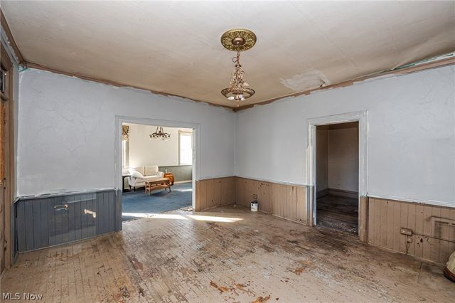 514 Reno Drive, Louisville, OH 44641