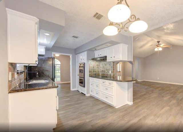 10727 Sagewillow Lane, Houston, TX 77089