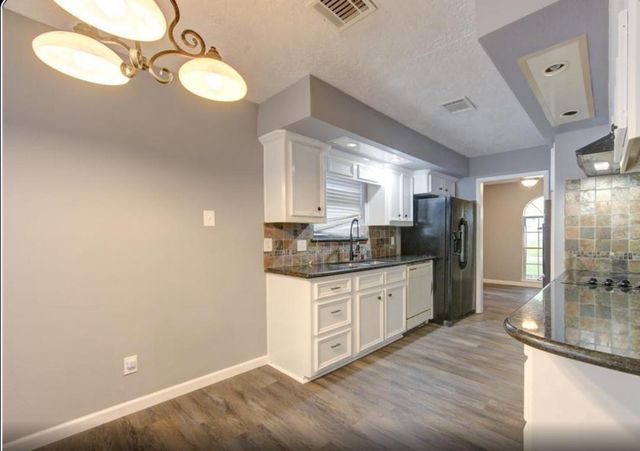 10727 Sagewillow Lane, Houston, TX 77089