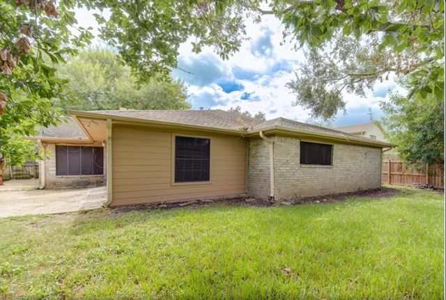 10727 Sagewillow Lane, Houston, TX 77089