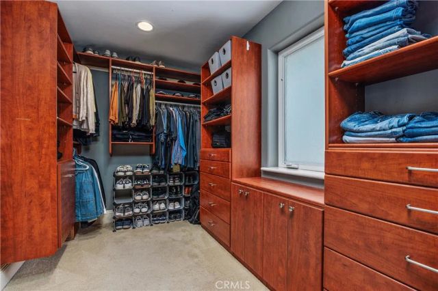 28521 Gladstone Court, Escondido, CA 92026