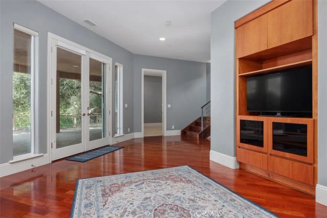 28521 Gladstone Court, Escondido, CA 92026