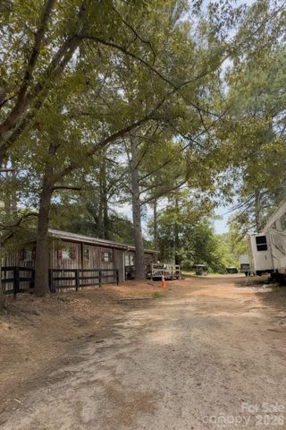 350 Vick Russell Lane, Columbus, NC 28722