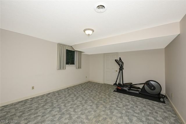 5216 East Boulevard NW, Canton, OH 44718