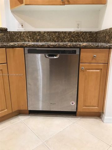 19351 SW 61st St 19351, Pembroke Pines, FL 33332