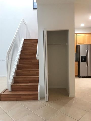 19351 SW 61st St 19351, Pembroke Pines, FL 33332