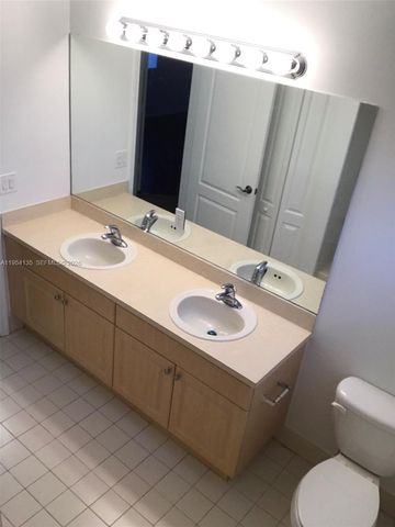 19351 SW 61st St 19351, Pembroke Pines, FL 33332