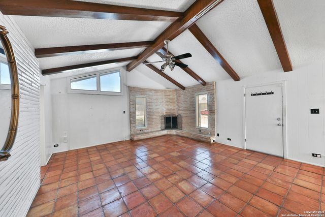 6223 Wigwam Dr, San Antonio, TX 78238