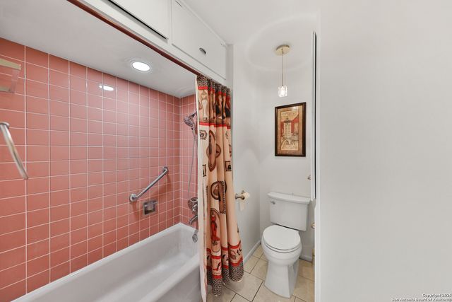 6223 Wigwam Dr, San Antonio, TX 78238