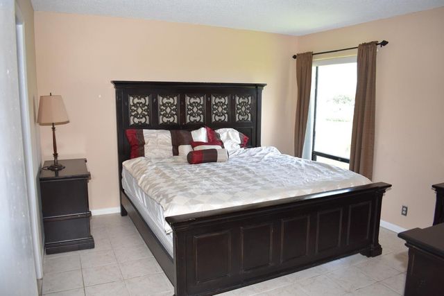 3000 Presidential Way 503, West Palm Beach, FL 33401