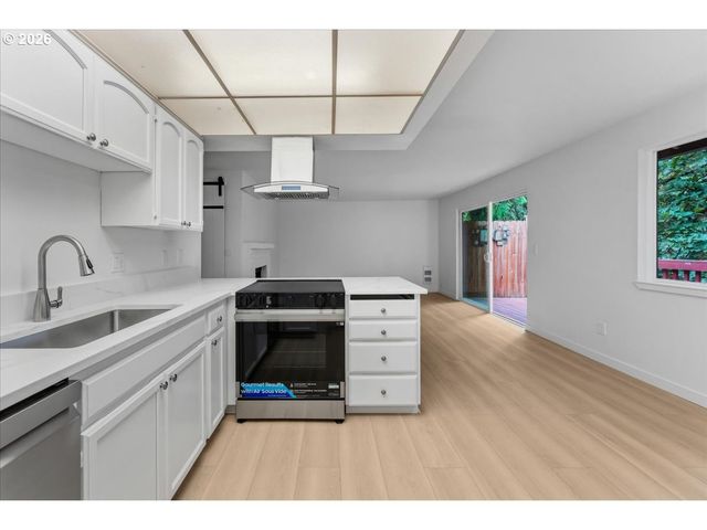 13105 Nw 8TH Ave C, Vancouver, WA 98685