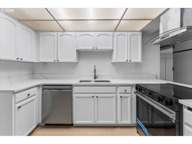 13105 Nw 8TH Ave C, Vancouver, WA 98685