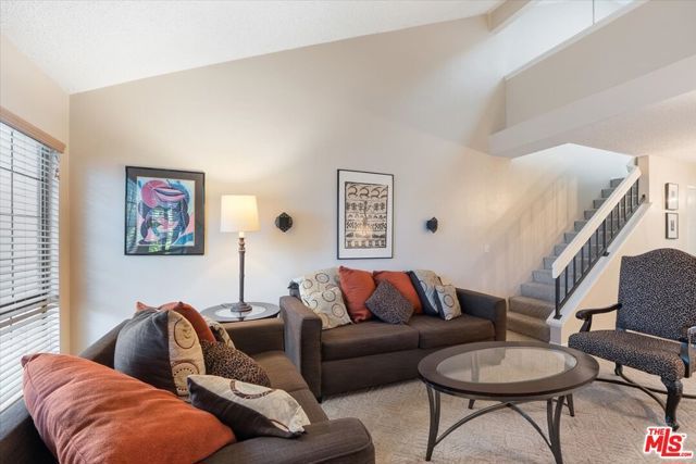 883 W 34th Street M, Long Beach, CA 90806