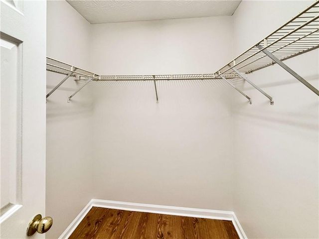 1819 Crescent Hill Drive, Acworth, GA 30102