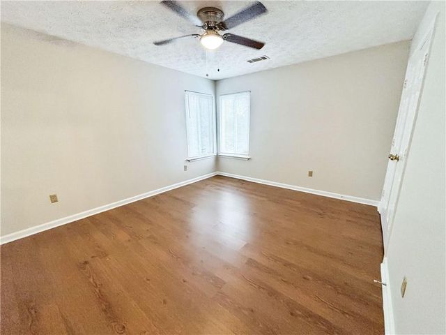 1819 Crescent Hill Drive, Acworth, GA 30102