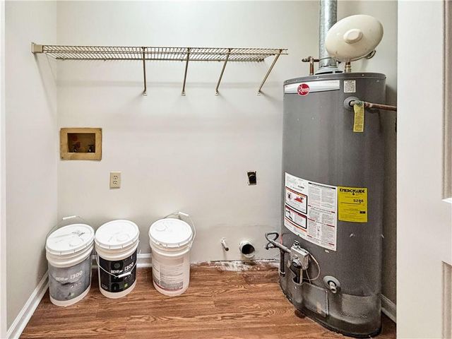 1819 Crescent Hill Drive, Acworth, GA 30102