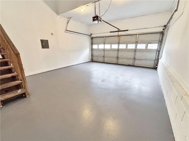 1819 Crescent Hill Drive, Acworth, GA 30102