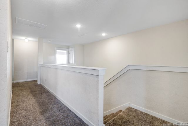 10614 Rosalina Loop, Converse, TX 78109