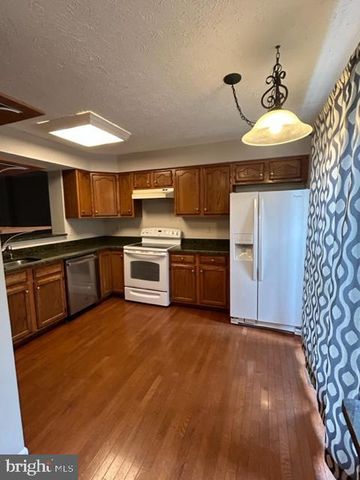 8562 BLACK STAR CIR, Columbia, MD 21045