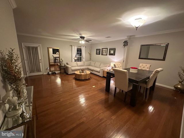 8562 BLACK STAR CIR, Columbia, MD 21045