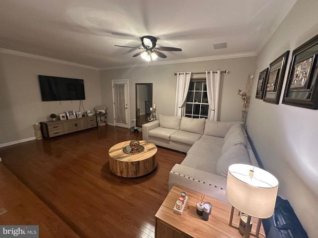 8562 BLACK STAR CIR, Columbia, MD 21045