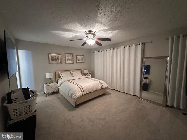 8562 BLACK STAR CIR, Columbia, MD 21045