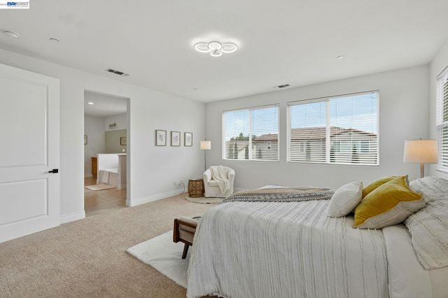 574 Mandevilla Dr, Brentwood, CA 94513