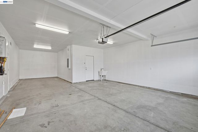 574 Mandevilla Dr, Brentwood, CA 94513