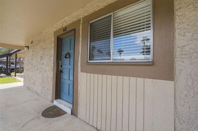 6314 NEWTOWN CIRCLE 14A2, Tampa, FL 33615