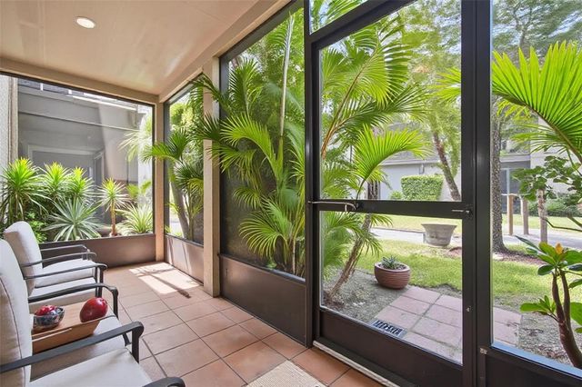 6314 NEWTOWN CIRCLE 14A2, Tampa, FL 33615