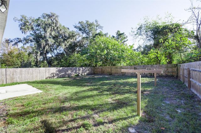 1111 SE 2ND AVENUE, Gainesville, FL 32641