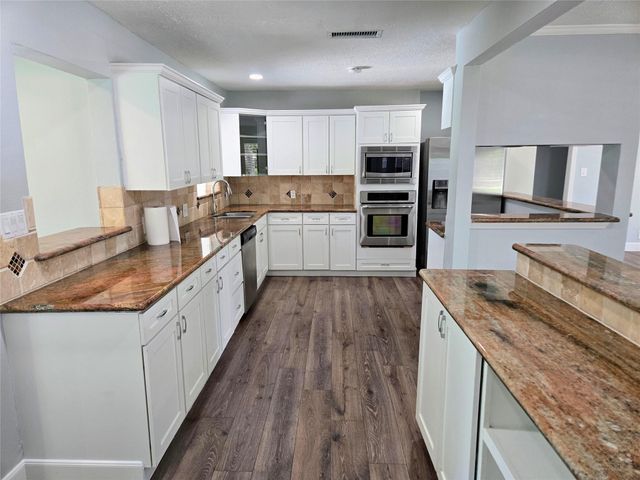 5010 Mayfair Street, Bellaire, TX 77401