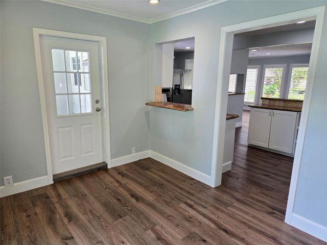 5010 Mayfair Street, Bellaire, TX 77401