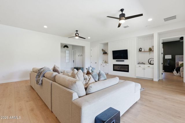 22377 E SENTIERO Drive, Queen Creek, AZ 85142