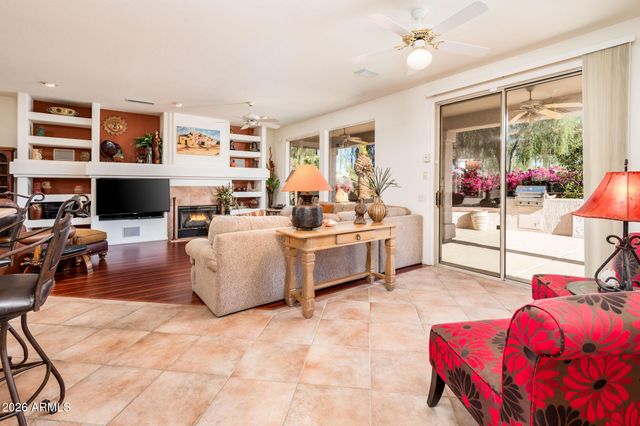 16048 W EAGLE RIDGE Drive, Surprise, AZ 85374