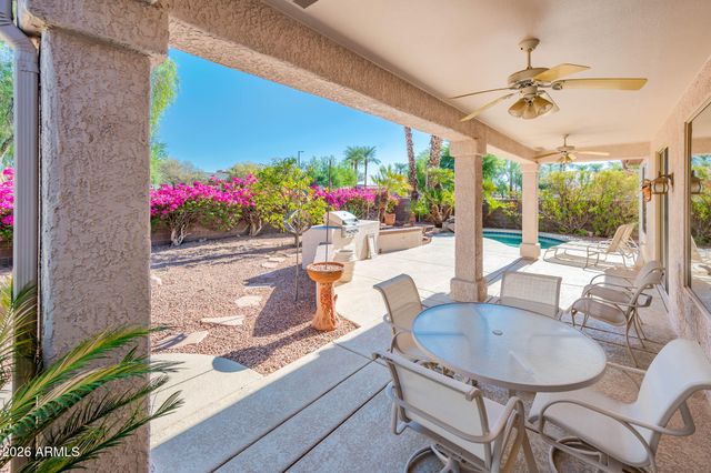 16048 W EAGLE RIDGE Drive, Surprise, AZ 85374