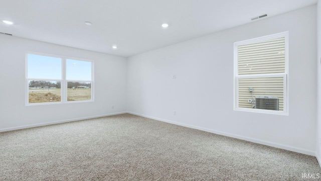 1321 Greencastle Drive, Warsaw, IN 46582