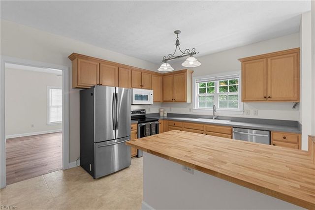 5515 Rolling Woods DR, Williamsburg, VA 23185