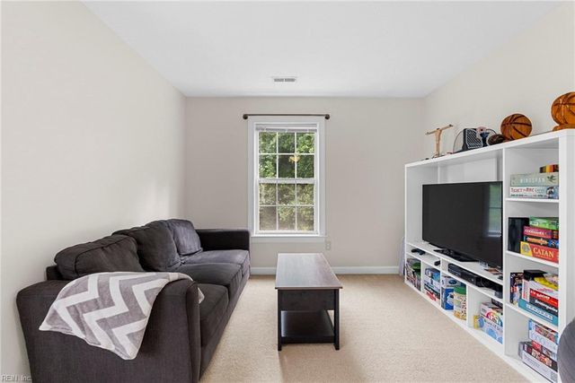 5515 Rolling Woods DR, Williamsburg, VA 23185