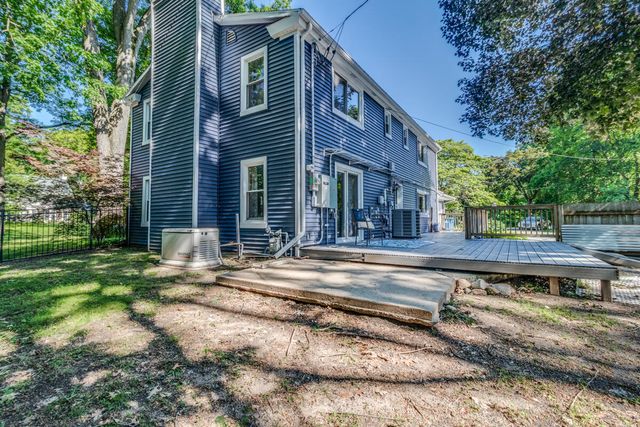 300 Orchard Avenue, Battle Creek City, MI 49017