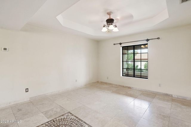 1023 E DERBY Drive, Tempe, AZ 85284