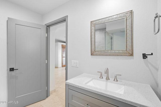 1023 E DERBY Drive, Tempe, AZ 85284