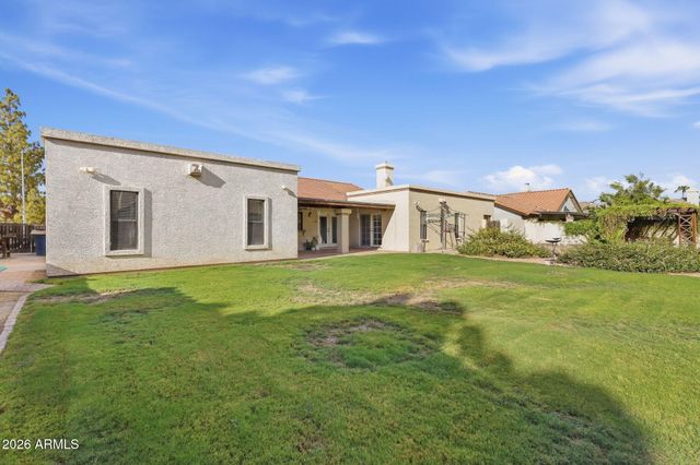 1023 E DERBY Drive, Tempe, AZ 85284