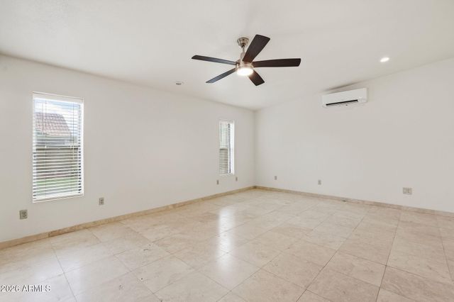 1023 E DERBY Drive, Tempe, AZ 85284