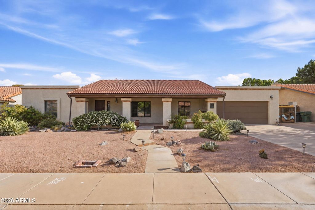 1023 E DERBY Drive, Tempe, AZ 85284