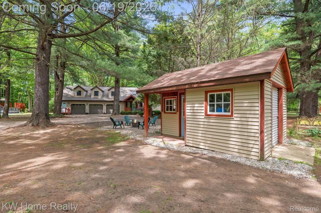 4474 Five Lakes Road, North Branch Township, MI 48461