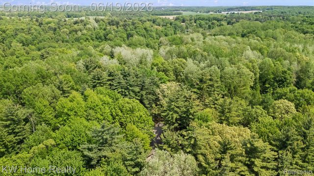 4474 Five Lakes Road, North Branch Township, MI 48461