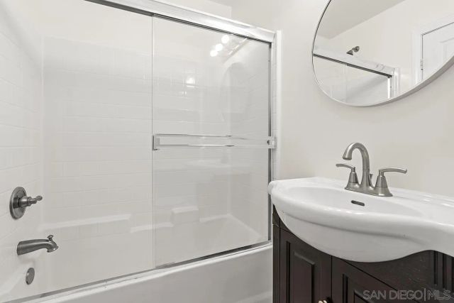 5252 Balboa Arms 120, San Diego, CA 92117